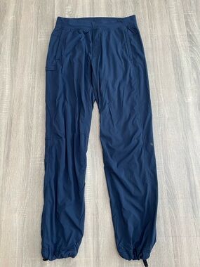 LULULEMON Mens Navy Blue Studio Pants. 

Size L